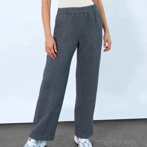 Aritzia Gray Wide Leg Pants - Picture 1 of 11